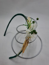 Charger l&#39;image dans la galerie, Serre-tête fleurs naturelles
