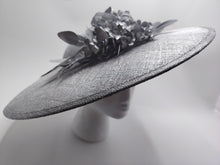 Charger l'image dans la galerie, Capeline argentée

