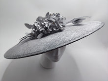 Charger l'image dans la galerie, Capeline argentée
