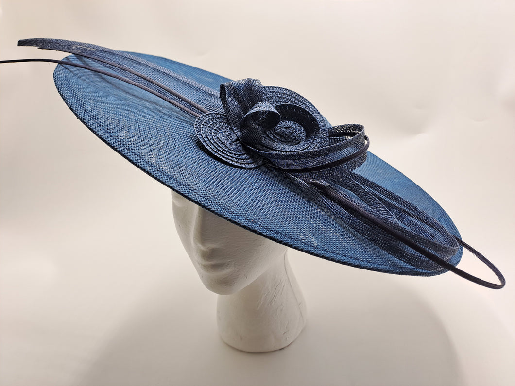 Capeline bleu marine