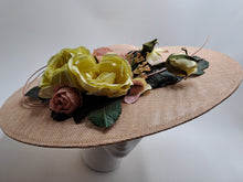 Charger l&#39;image dans la galerie, Capeline saumonée
