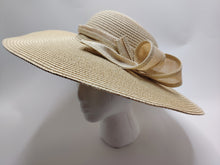 Charger l'image dans la galerie, Chapeau beige
