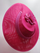 Charger l'image dans la galerie, Capeline fuschia
