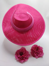 Charger l'image dans la galerie, Capeline fuschia
